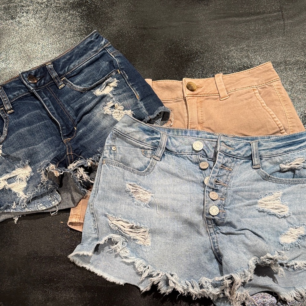 Distressed High-Rise Denim Shorts - Light Blue